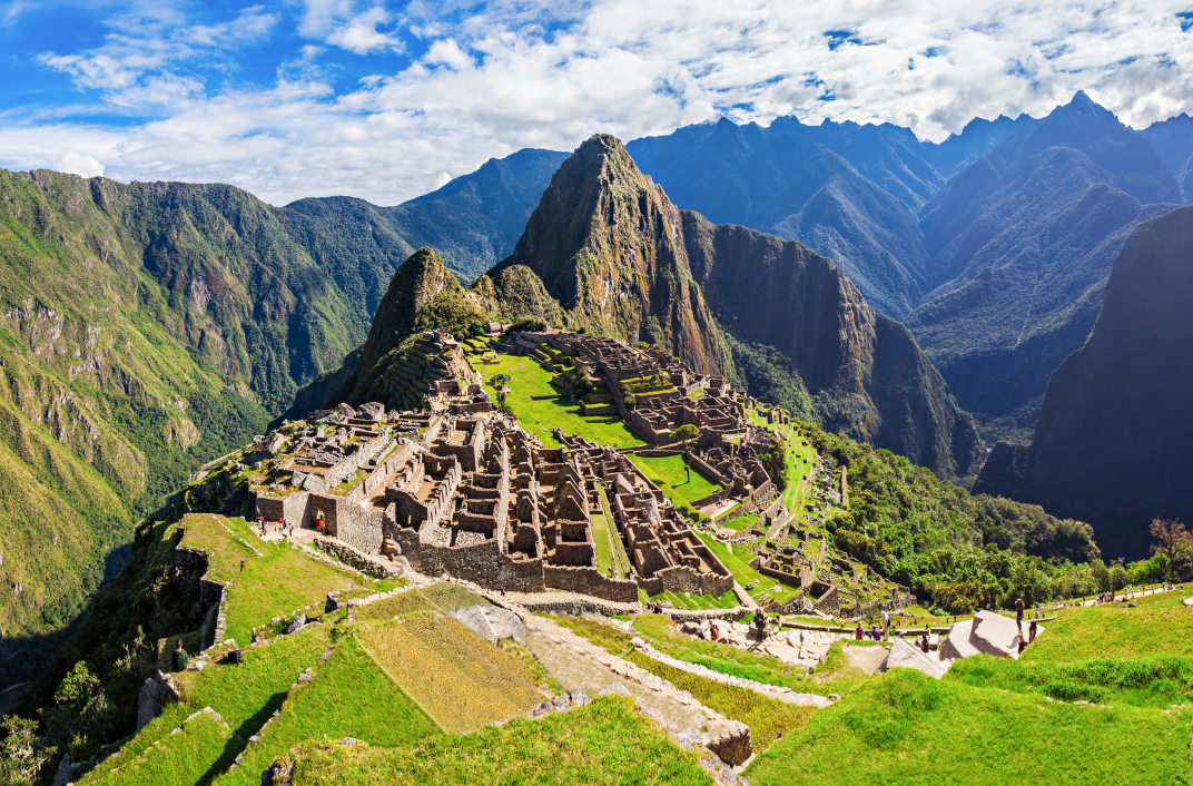 vue d'en hauteur du Machu Picchu